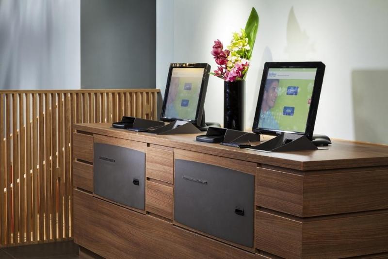 Park Inn Glasgow City Centre By Radisson Екстер'єр фото